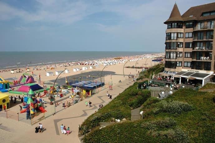 Vakantiehuisje Aan Zee Vlakbij Plopsaland En Het Strand - Casa Memphis De Panne Exterior foto